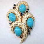 vintage 1960s trifari brooch