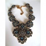 vintage oscar de la renta necklace