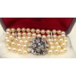 vintage 1960s pearl and sapphire bracelet