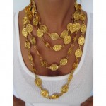 vintage 1980s chanel necklace