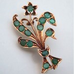 vintage victorian 18k emerald brooch