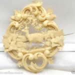 vintage victorian carved brooch