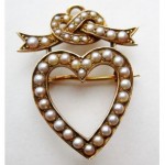 antique 14k pearl brooch