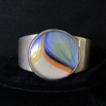 vintage 1977 orient & flume art glass bracelet