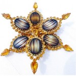 vintage hattie carnegie tiger agate brooch