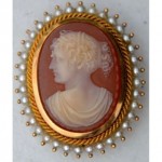 vintage 18k carved carnelian seed pearl cameo brooch pendant