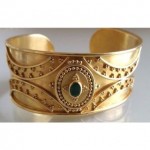 vintage 1980s 18k emerald cuff bracelet