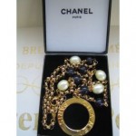 vintage 1980s chanel necklace