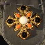 vintage ciner pendant brooch