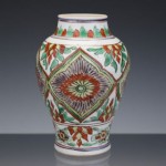 antique 17th century chinese porcelain vase