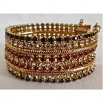 vintage hobe rhinestone bracelet