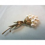 vintage mikimoto 14k pearl brooch