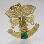 vintage 18k emerald aztec pendant