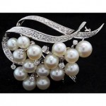 vintage art deco diamond pearl brooch