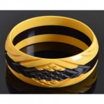 vintage bakelite bracelet